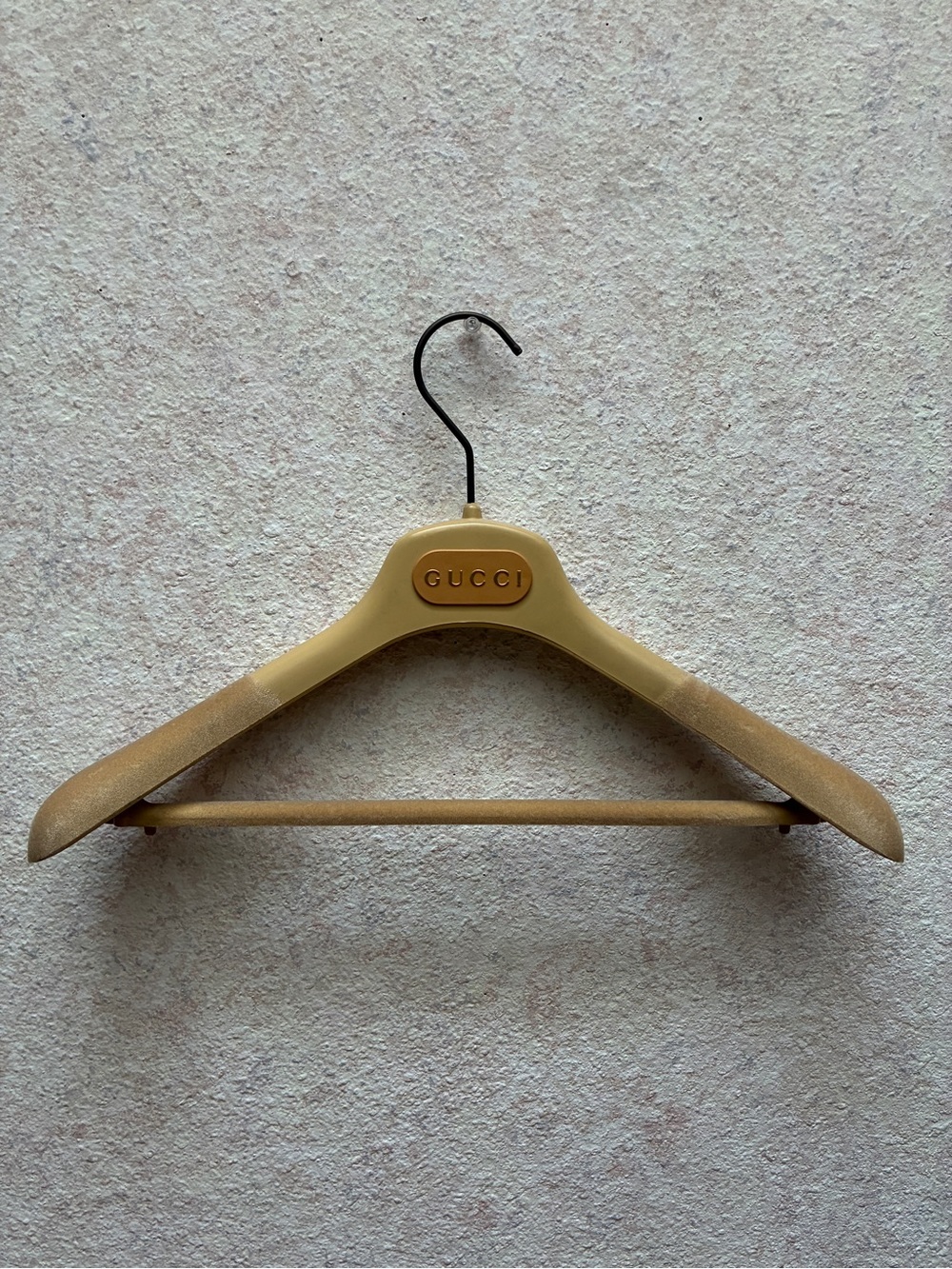 Gucci Plastic Hanger Vinrage